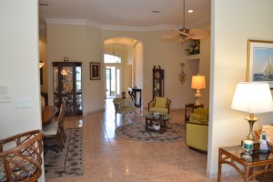 Lanai to front door